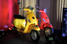 Vespa LX 125 image gallery